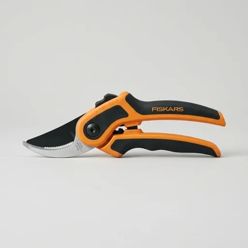 Fiskars PowerGear2 Bypass Pruning Shears